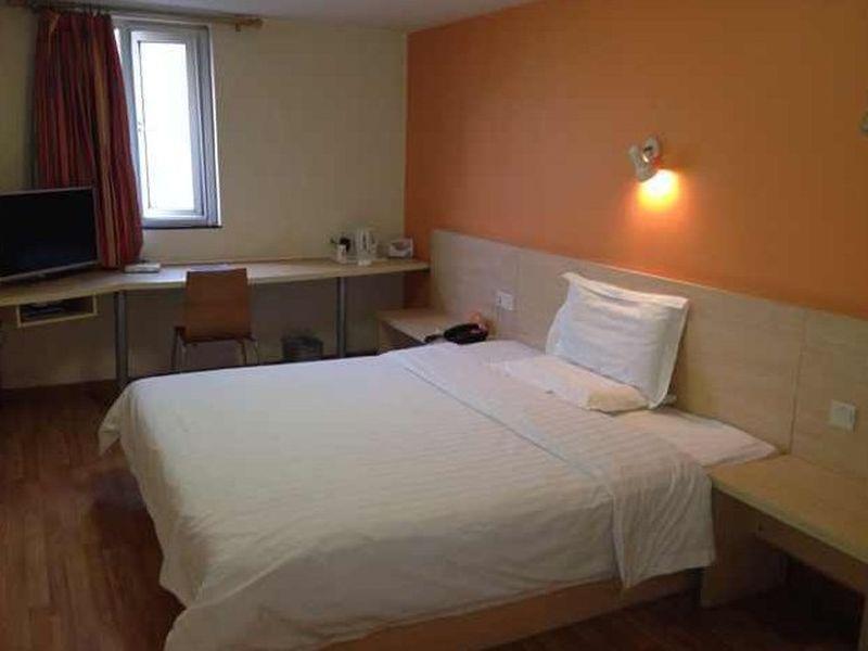 7Days Inn Dalian Xinghai Square Lianhe Road Metro Station Luaran gambar